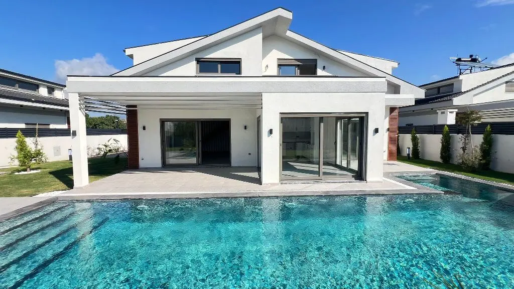 Villa in Calis